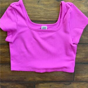 PINK Victoria's Secret Fuchsia Ribbed Crop Top